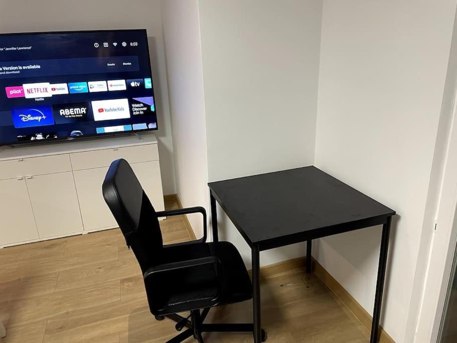 Lucky Seven Cosy 1-Bedroom Apartment, Free Parking 克拉科夫 外观 照片