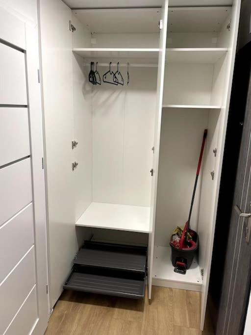 Lucky Seven Cosy 1-Bedroom Apartment, Free Parking 克拉科夫 外观 照片