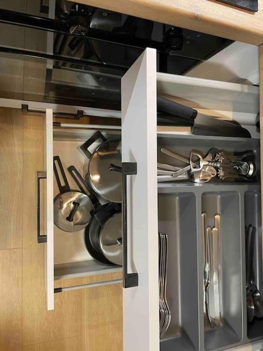 Lucky Seven Cosy 1-Bedroom Apartment, Free Parking 克拉科夫 外观 照片